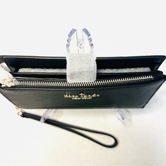 Kate Spade New York Saffiano Wallet - New in Signature Box - Picture 2 of 14